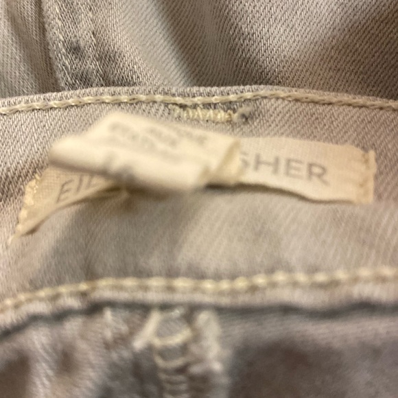 EUC Eileen Fisher Cream/Ivory Colored Jeans, Size 16, Waist flat-19”,Inseam-26” - Picture 6 of 8